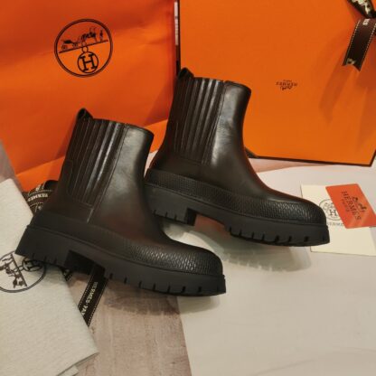 Hermes autumn and winter black leather ankle boots heel height 4cm - Image 5