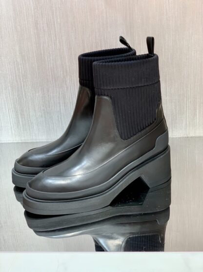 Hermes autumn and winter comfortable leg-modifying black short boots - Image 5