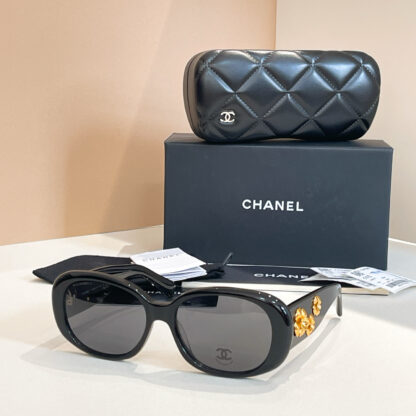Chanel Fashion Sunglasses - Image 7