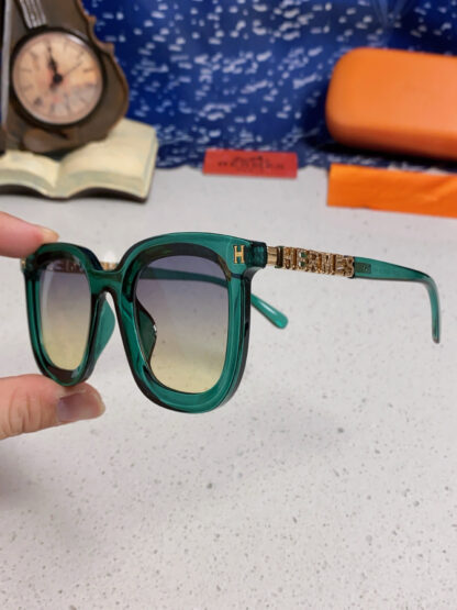 Hermès Retro Square Versatile Women's Sunglasses - Image 6