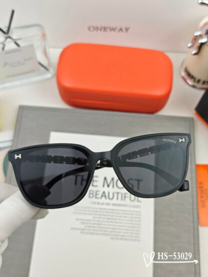 Hermes Fashion Sunglasses - Image 5
