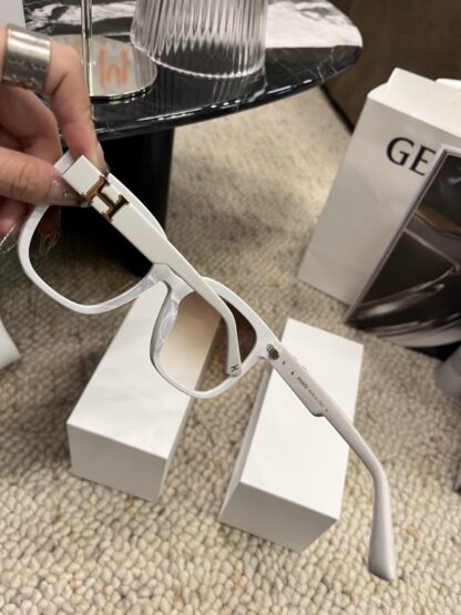 Hermes Fashion Sunglasses - Image 6