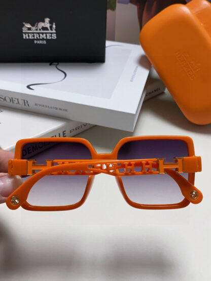 Hermès Fashion Sunglasses - Image 5