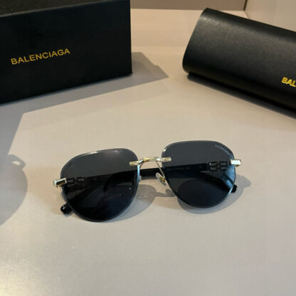 Balenciaga fashion sunglasses - Image 6