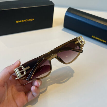 Balenciaga fashion sunglasses - Image 6