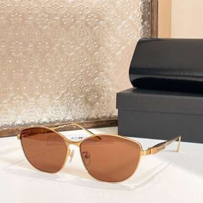 Balenciaga fashion sunglasses - Image 6