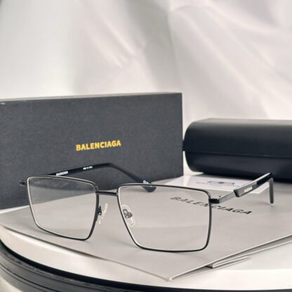 Balenciaga fashion sunglasses - Image 6