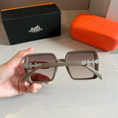 Hermes Fashion Sunglasses - Image 6