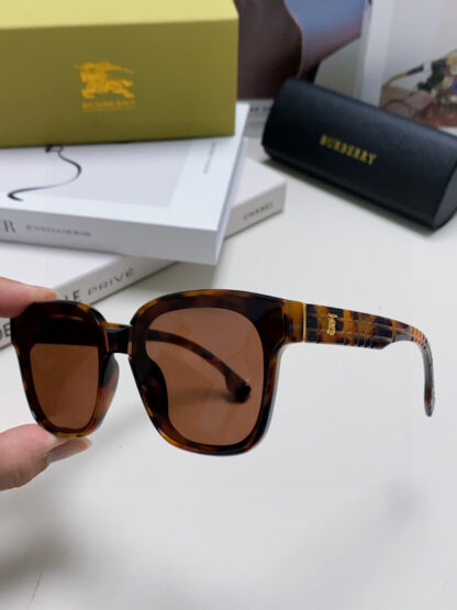 BURBERRY Fashion Temperament Sunglasses - Image 7