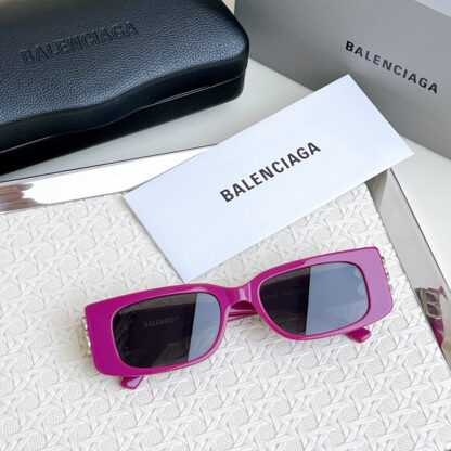 Balenciaga fashion sunglasses - Image 6