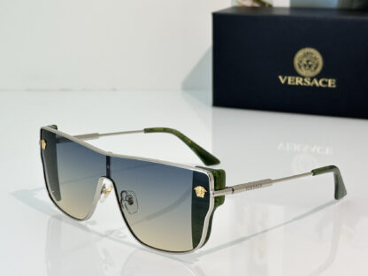 Versace fashion trend sunglasses - Image 6