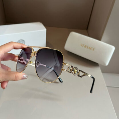 Versace fashion trend sunglasses - Image 7
