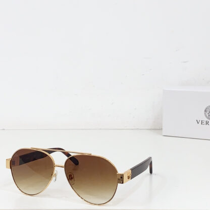 Versace fashion trend sunglasses - Image 6