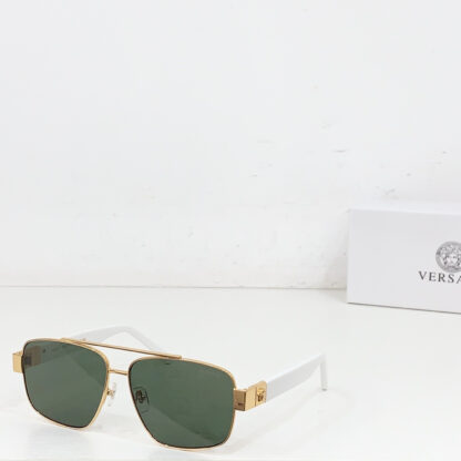 Versace fashion trend sunglasses - Image 6