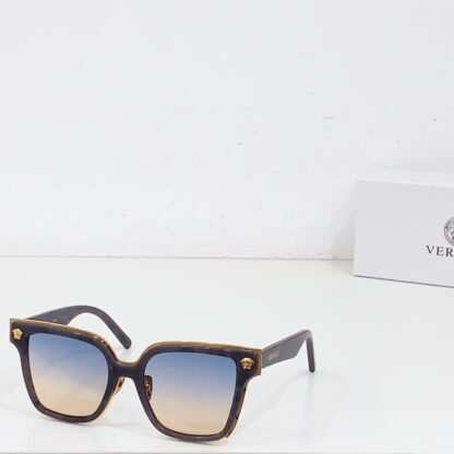 Versace fashion trend sunglasses - Image 6