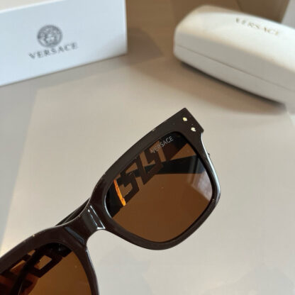 Versace fashion trend sunglasses - Image 6