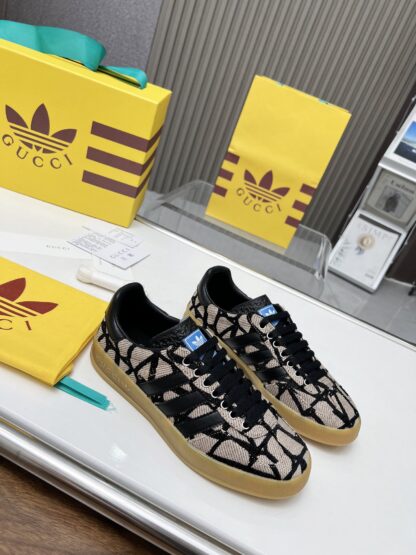Gucci co-branded Dexter shoes - Image 6
