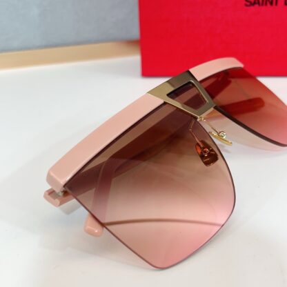 Yves Saint Laurent fashion sunglasses - Image 6