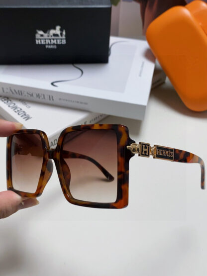 Hermes Fashion Sunglasses - Image 6