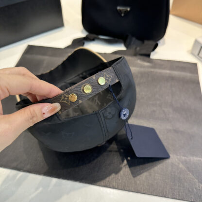 Louis Vuitton GET READY Haute Couture Hat - Image 6