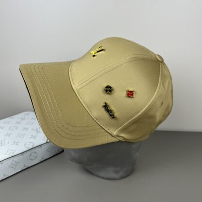 Louis Vuitton versatile fashion baseball cap - Image 6