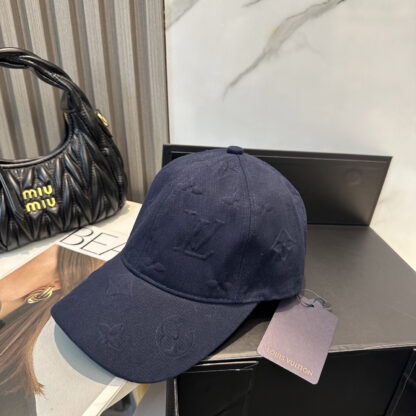 Louis Vuitton versatile fashion baseball cap - Image 6