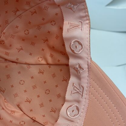 Louis Vuitton Spring and Summer New Baseball Cap - Image 6