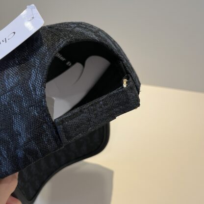 Dior simple and versatile fashion baseball cap - Image 7