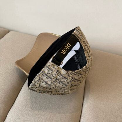 Dior simple and versatile fashion baseball cap - Image 7