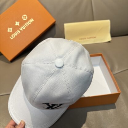 Louis Vuitton embroidered baseball cap - Image 6