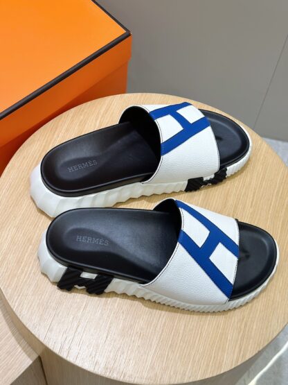 Hermès men's ultra-light and comfortable white and blue color matching slippers - Image 6