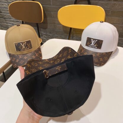 Louis Vuitton Korean version of the new British sports baseball cap - Image 6