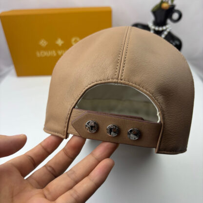 Louis Vuitton leather baseball cap - Image 6