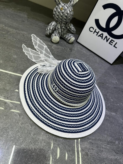 Dior lace pearl bow bucket hat - Image 7