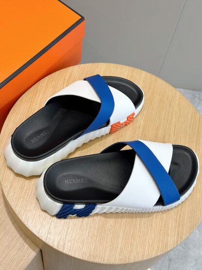 Hermès men's white and blue color matching cross ultra-light and comfortable slippers - Image 6