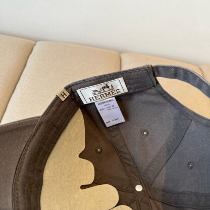Hermès canvas baseball cap - Image 6