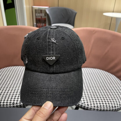 Dior triangle logo simple baseball cap - Image 7