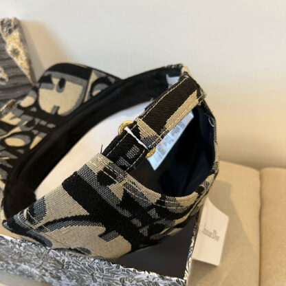 Dior trendy print simple baseball cap - Image 7