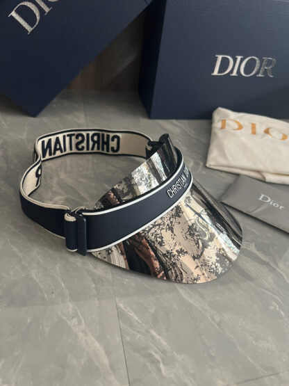 Dior stylish sun hat - Image 7