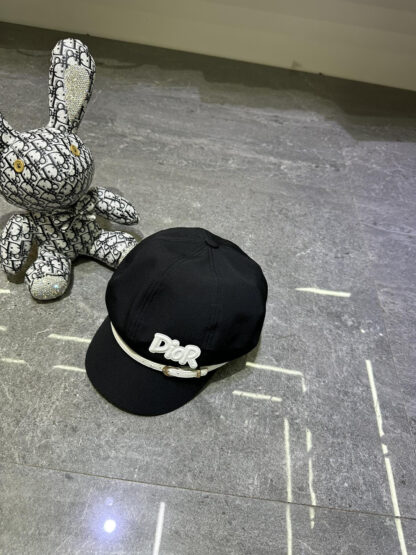 Dior stylish versatile beret - Image 7