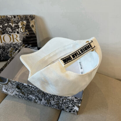 Dior stylish simple baseball cap - Image 7