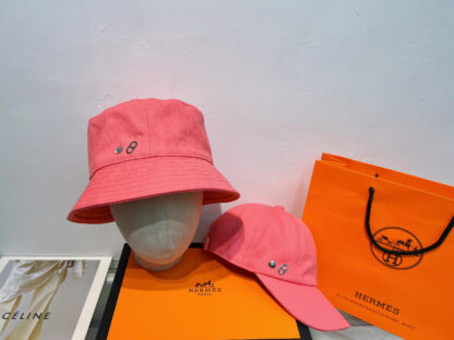 Hermès women's bucket hat - Image 4
