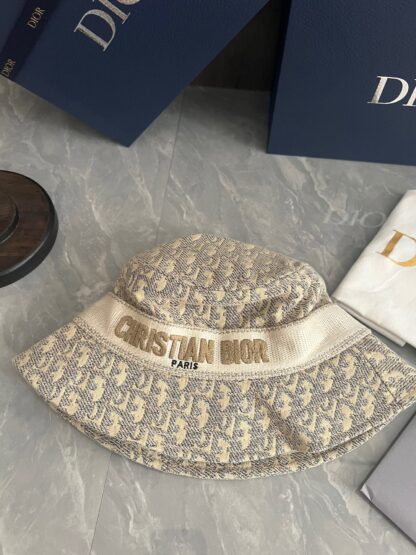 Dior Fashion Casual Bucket Hat - Image 7