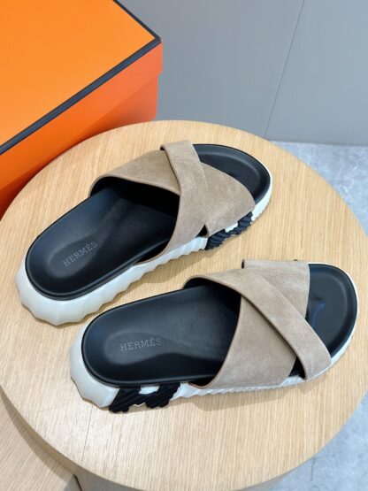 Hermès Men's Light Apricot Cross Ultra Light Comfort Slippers - Image 6