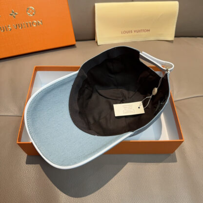 Louis Vuitton embroidered baseball cap - Image 6
