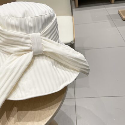 Hermès striped bow casual bucket hat - Image 4
