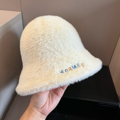 Hermès rabbit fur bucket hat - Image 6