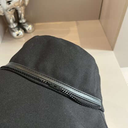 Hermès chain bucket hat - Image 6