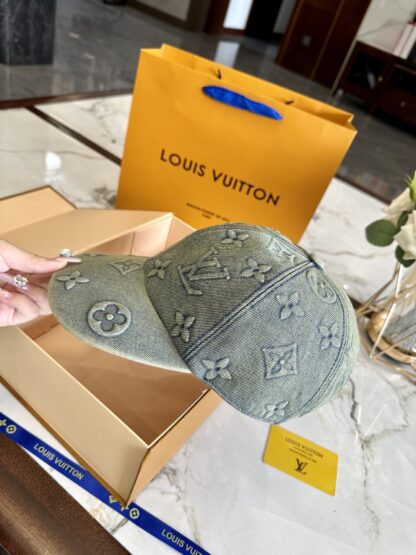 Louis Vuitton cap popular women's hat - Image 6