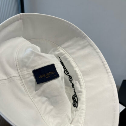 Louis Vuitton bucket hat - Image 6